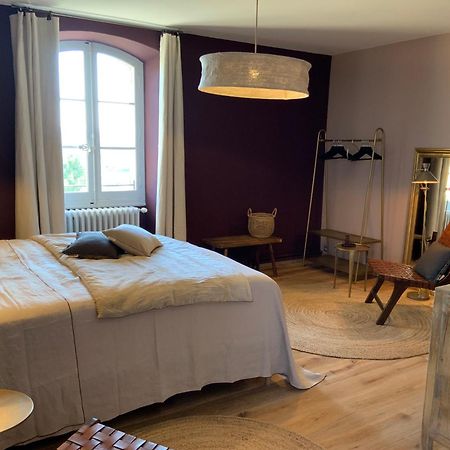 La Bastide Des Grands Chenes Bed & Breakfast Lambesc Room photo